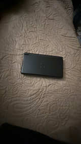 Nintendo DS Lite - Image 2