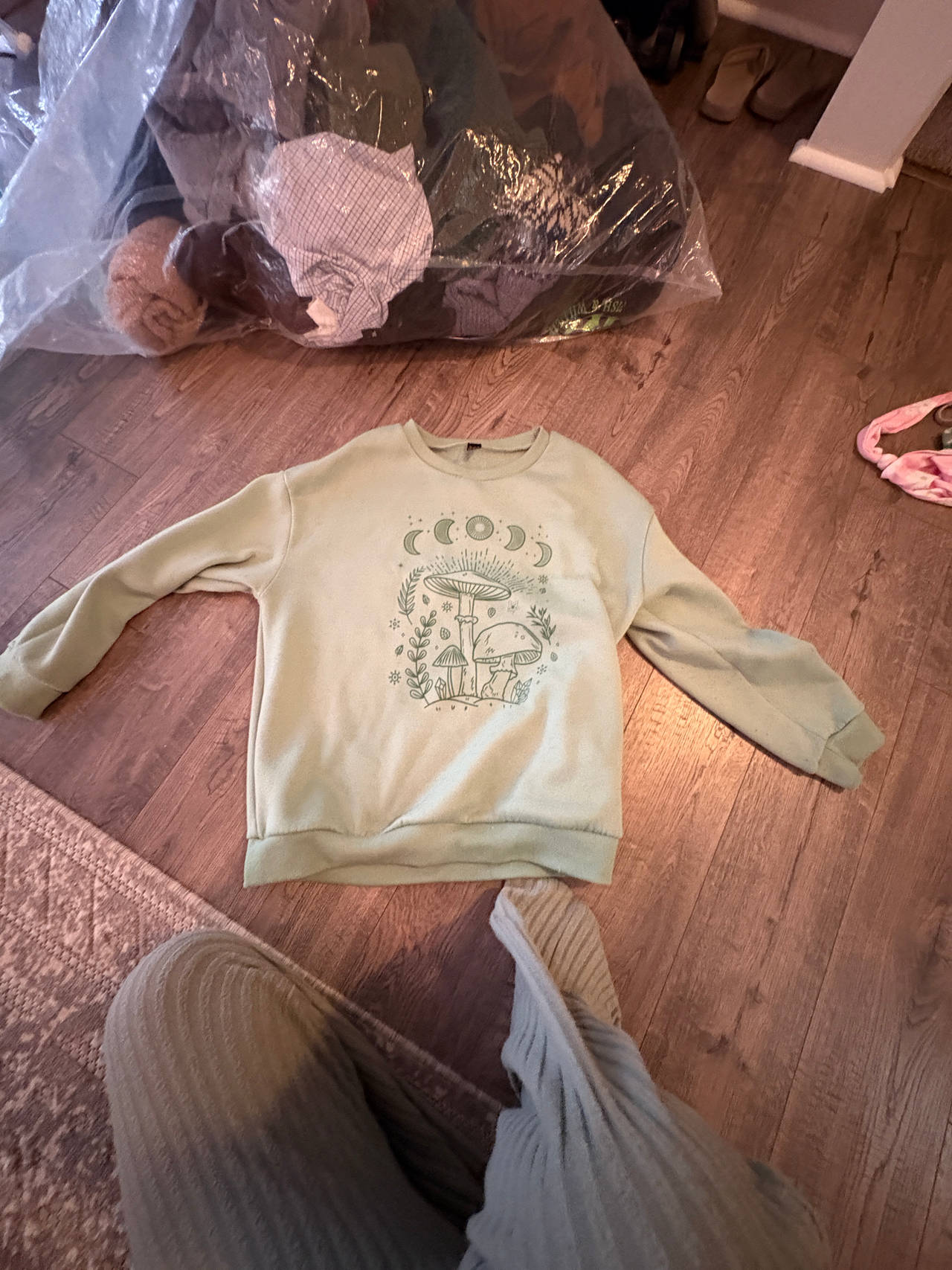 Graphic Crewneck Sweatshirt