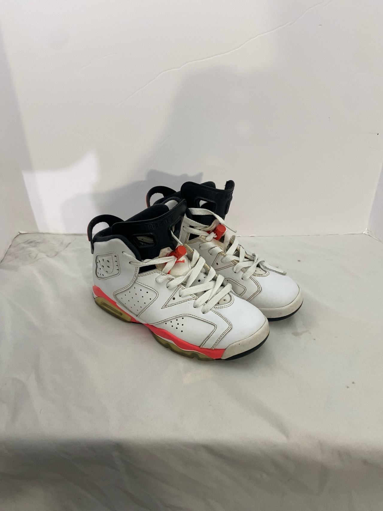 Nike Air Jordan 6 Retro White Infrared