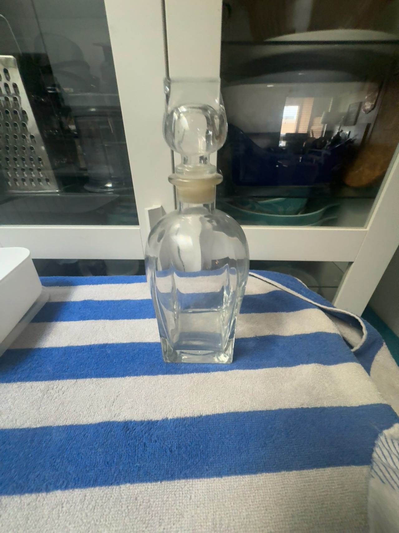 Luigi Bormioli Rossini Glass Decanter with Stopper