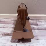 Singer 301A Vintage Tan Long-Bed Sewing Machine - Image 5