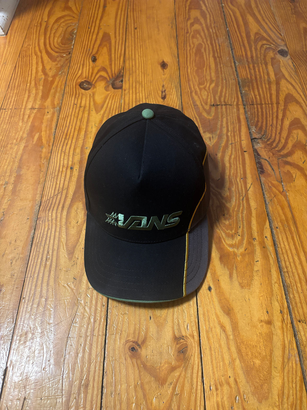 Vans Black and Green Snapback Hat
