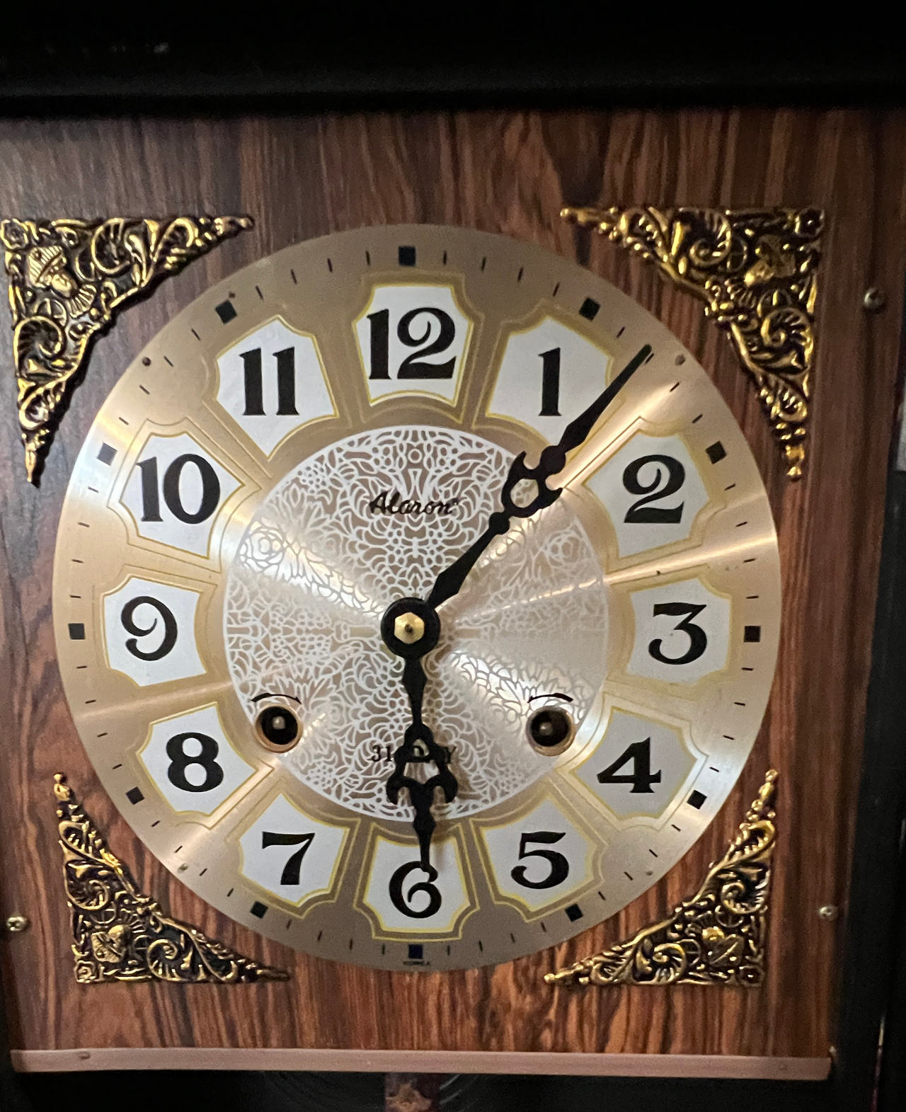 Alaron 31 Day Chime Wall Clock