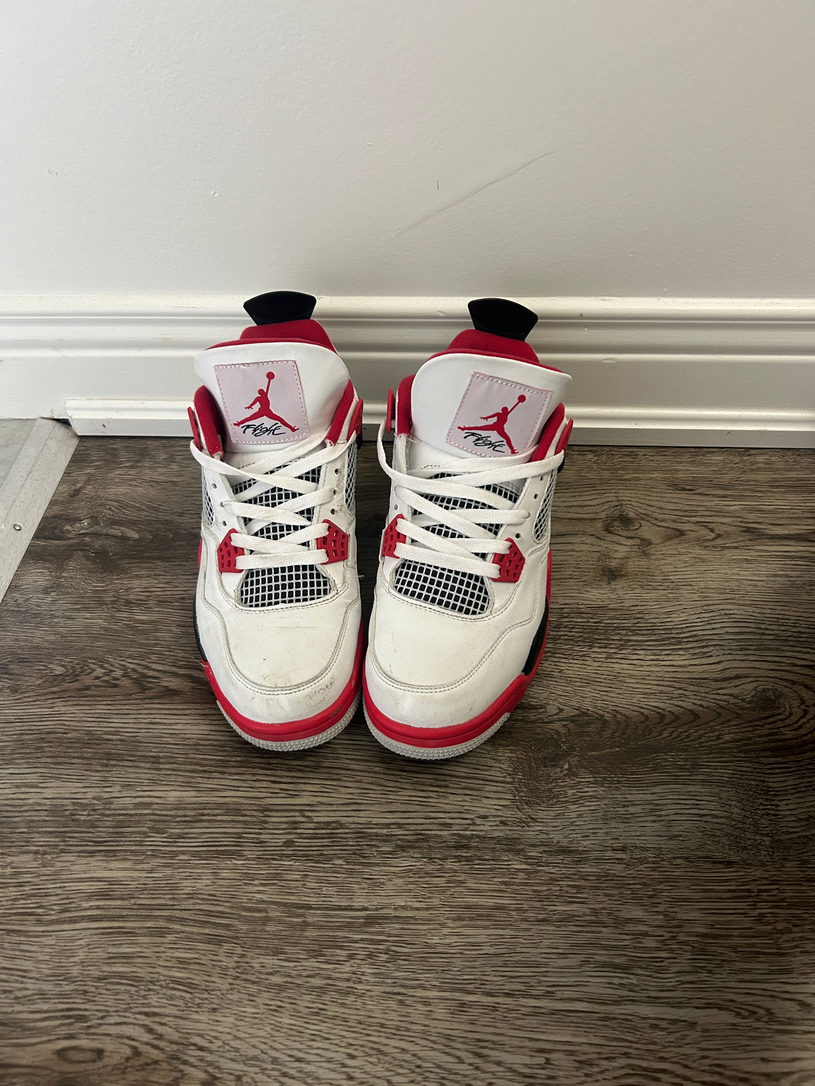 Air Jordan 4 Retro 'Fire Red'