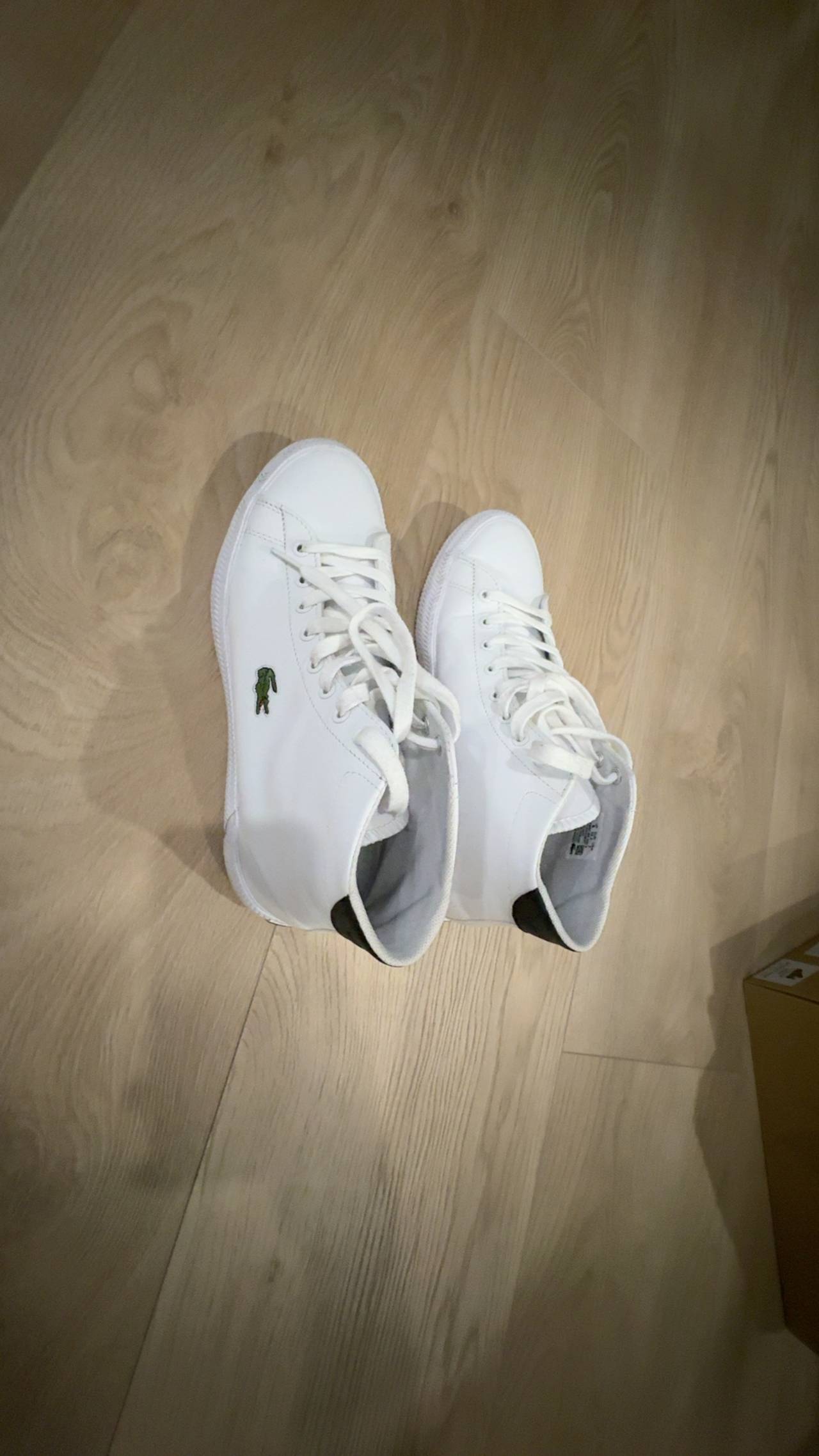 Lacoste Gripshot Mid Men's White/Black Leather Sneakers