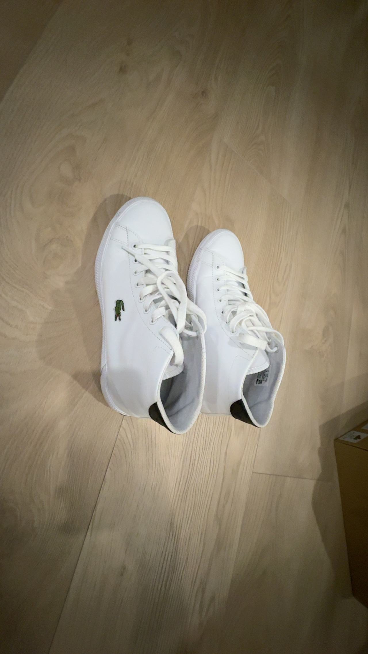 Lacoste Gripshot Mid Men's White/Black Leather Sneakers