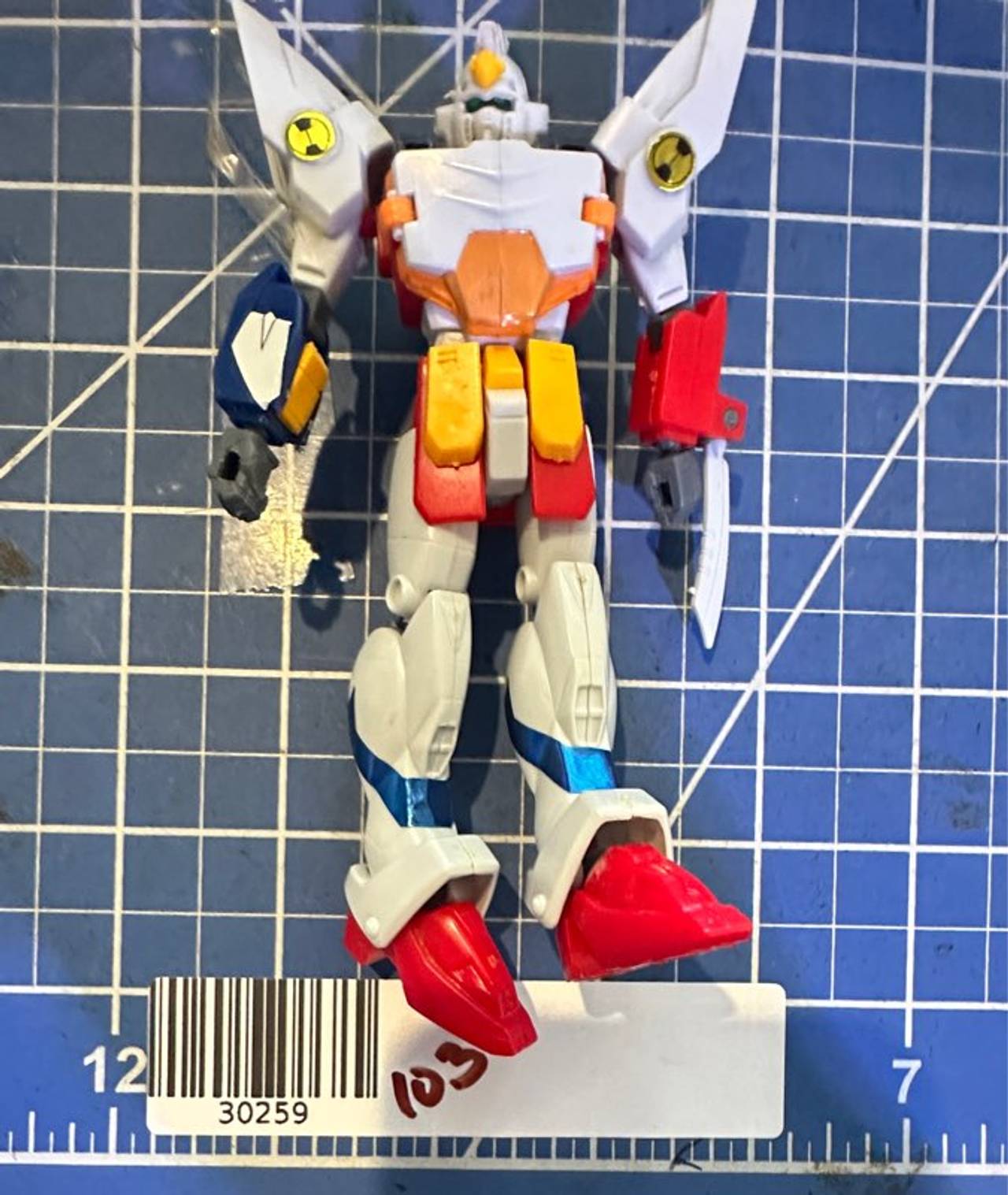 Bandai Gundam Wing Gundam Sandrock 1/144 Action Figure