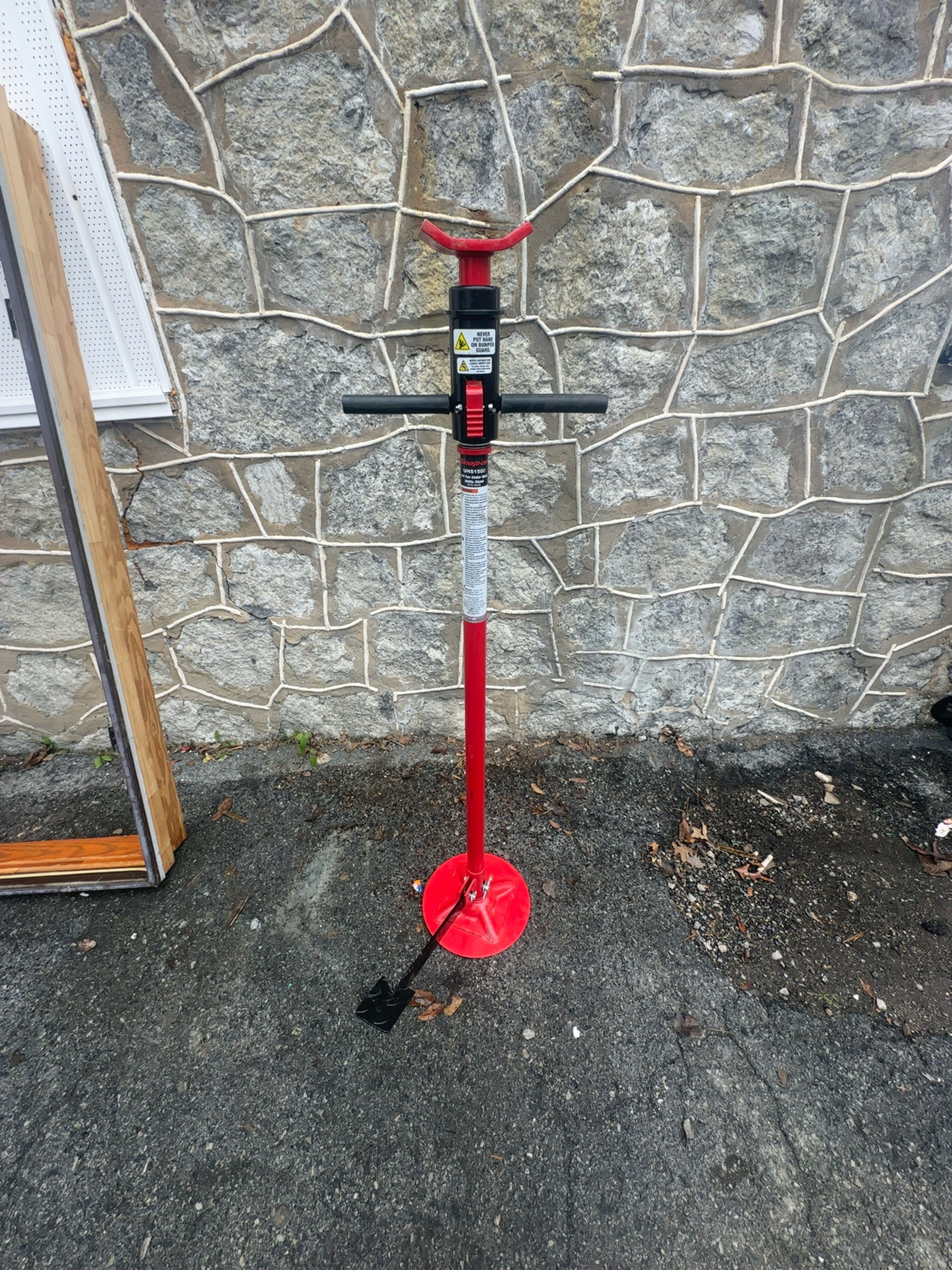 Snap-on UHS1500 3/4 Ton Under Hoist Utility Stand - Image 4