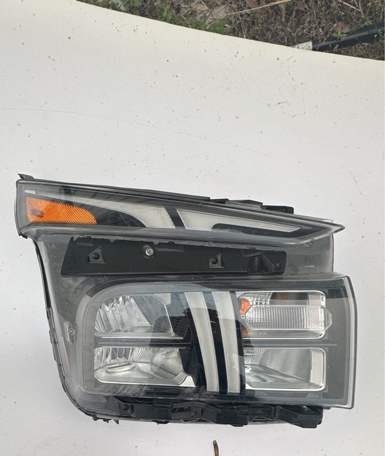 2021-2024 Hyundai Santa Fe HID Driver Side Headlight