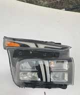 2021-2024 Hyundai Santa Fe HID Driver Side Headlight - Image 1
