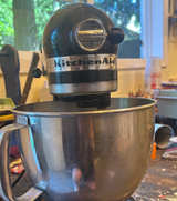 KitchenAid Artisan Series 5-Quart Tilt-Head Stand Mixer - Image 1