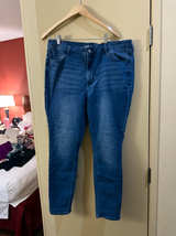 Old Navy Women's Jeans - Image 1