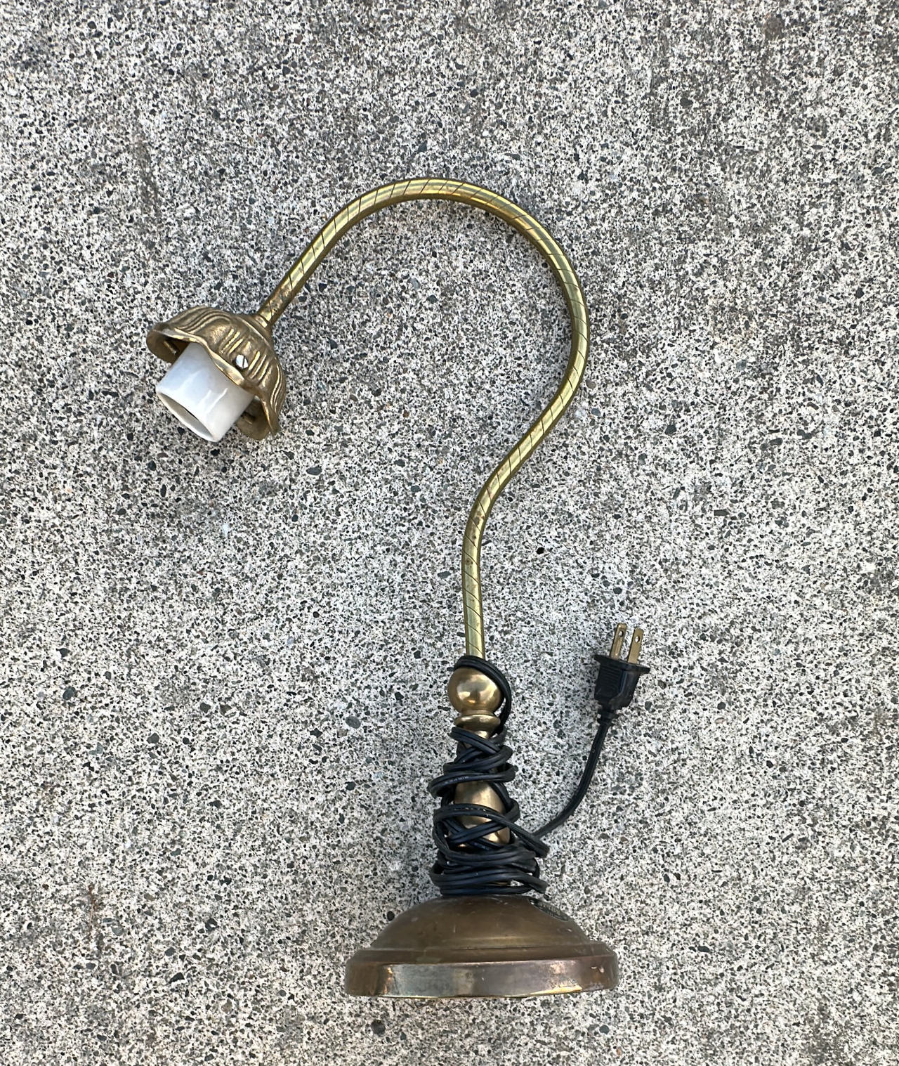 Vintage Brass Gooseneck Desk Lamp manufactured by the Tai Ming company