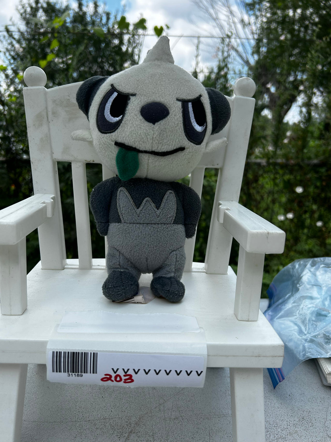 Pokémon Pancham Plush