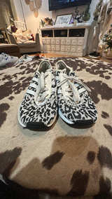 Adidas Swift Run X Leopard Print Women's Sneakers Size 8 - Image 2
