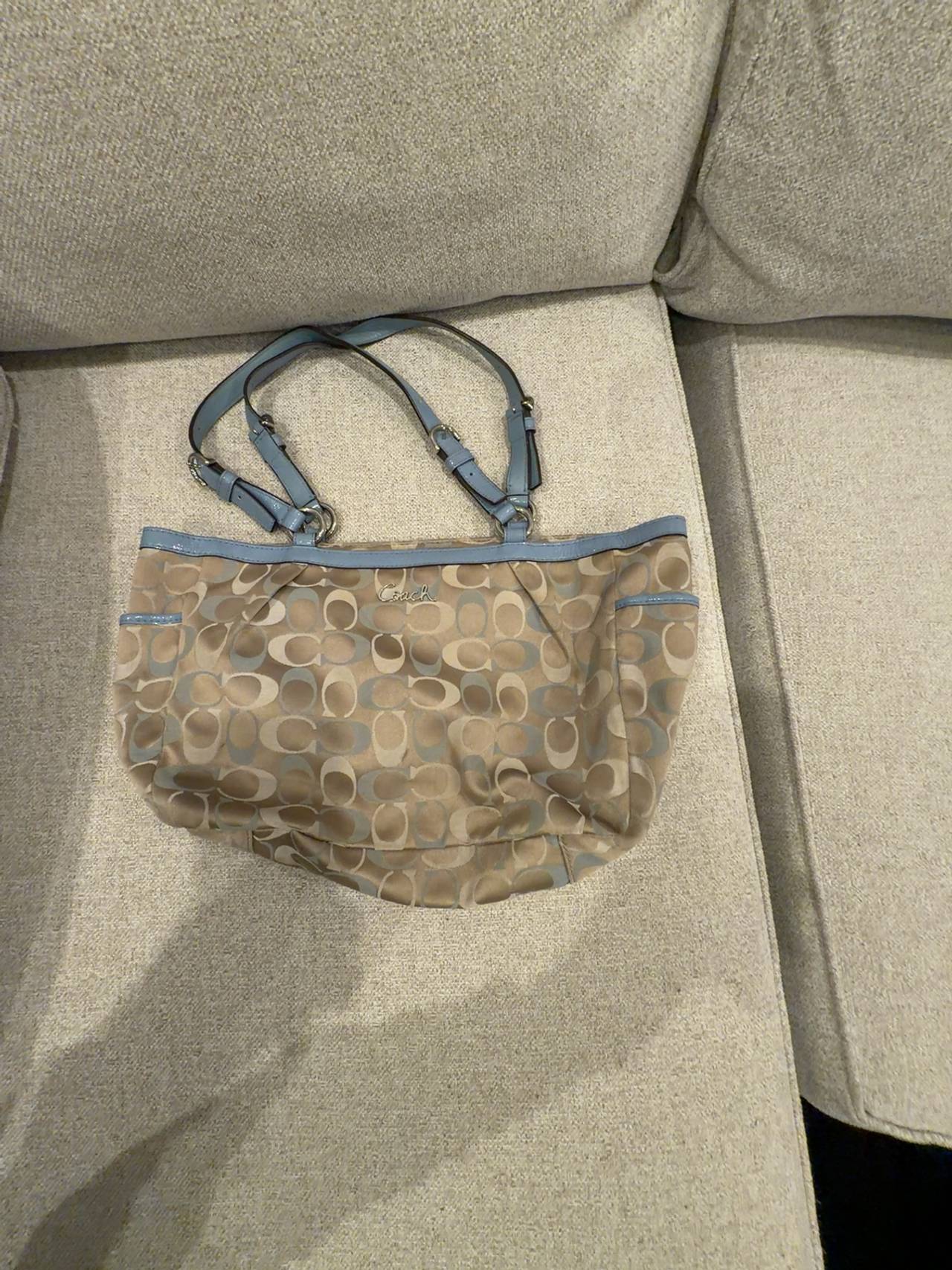 Coach Gallery Signature Tote Bag Silver Gray