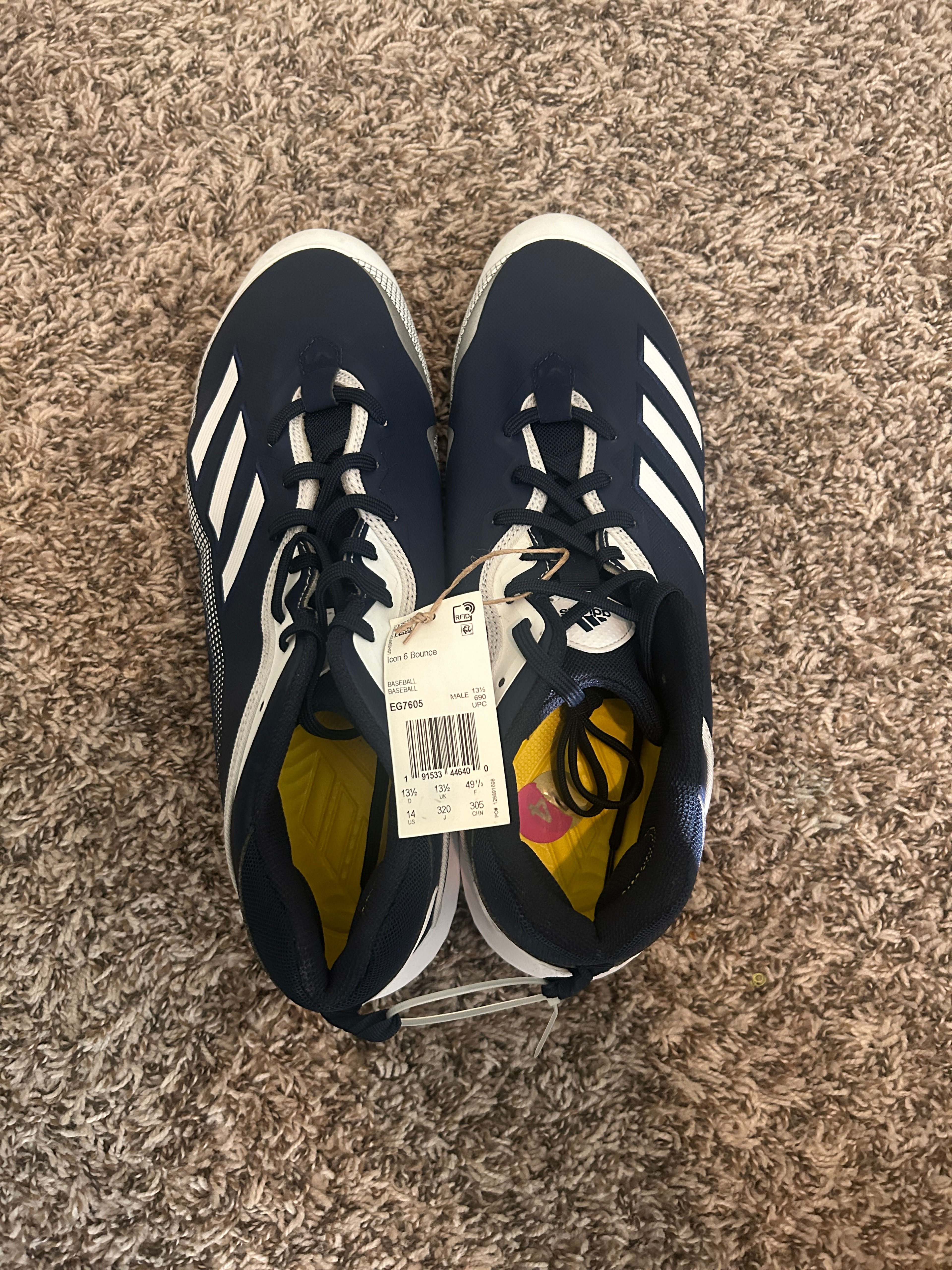 adidas Icon 6 Bounce Baseball Cleats