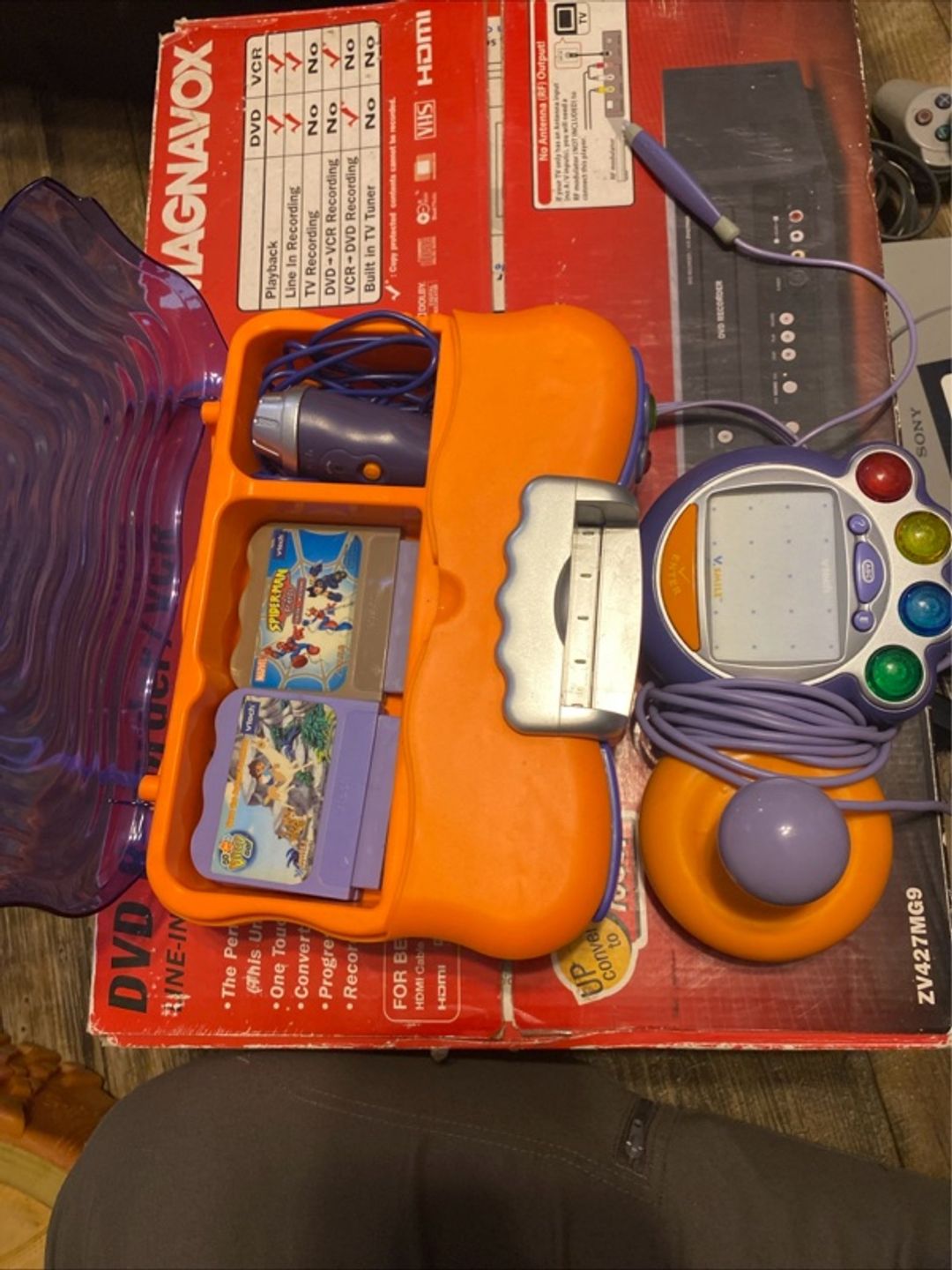 VTech V.Smile TV Learning System Console with Controllers