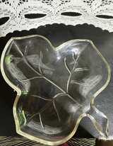 Vintage Hazel-Atlas Clear Glass  Leaf-Shaped Dish - Image 2