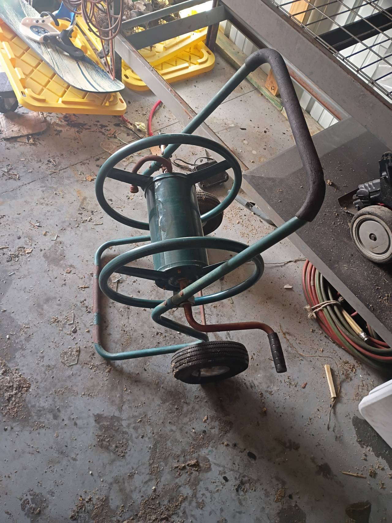 Ames 2-Wheel Garden Hose Reel Cart