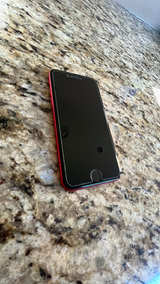 Apple iPhone SE (2nd generation) - Image 2