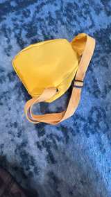 Kids Yellow Bear Graphic Mini Sling Bag - Image 4