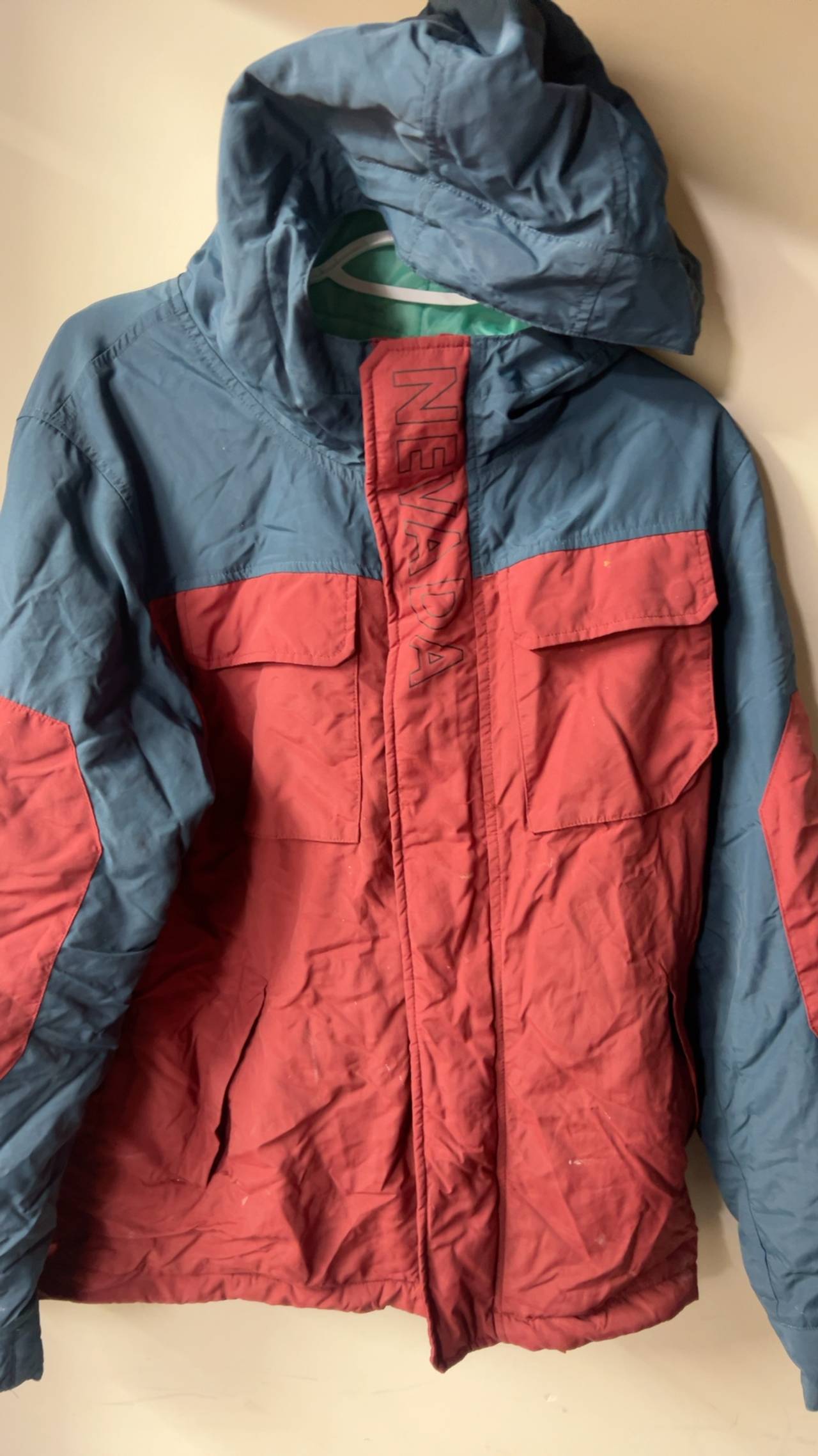 Nevada Dutch Bros Full Zip Jacket size small