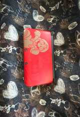 Nintendo 3DS XL Red Limited Edition - Image 2
