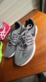 Nike Women's Running Shoes Size 6.5  3 pairs - Image 5