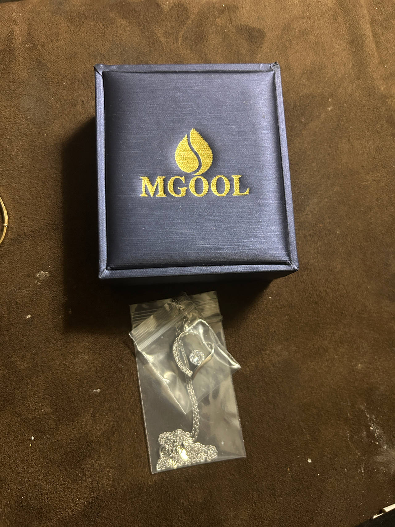 MGOOL Heart Pendant Necklace