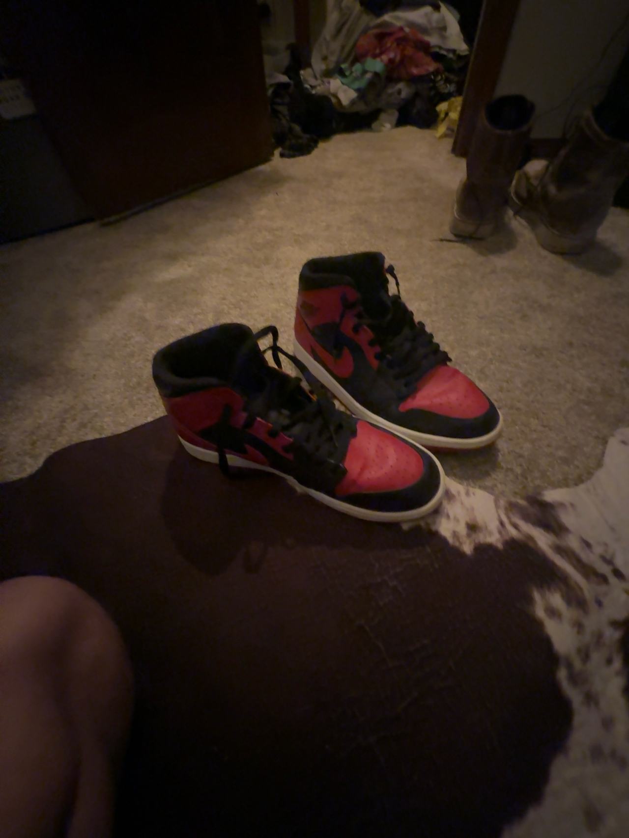 Nike Air Jordan 1 Mid Banned Gym Red/Black