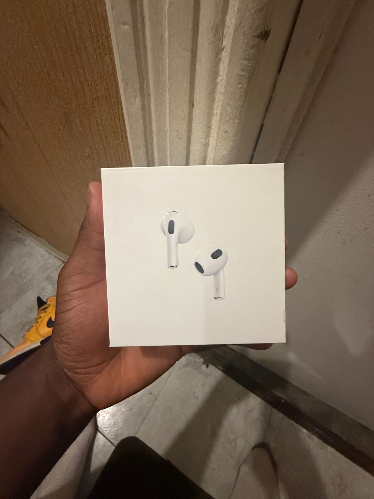 Apple AirPods (3rd generation)