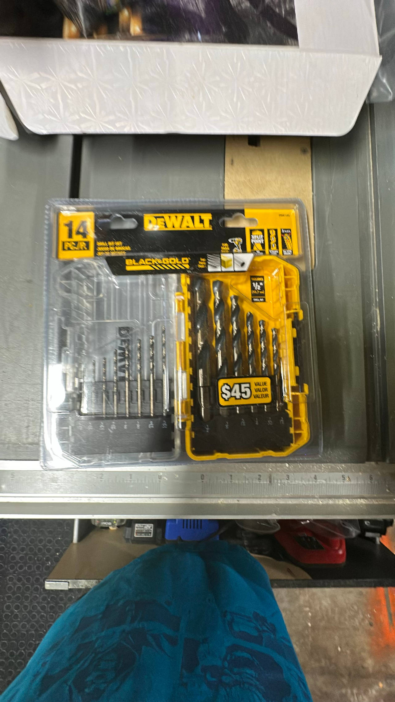 DeWalt Black and Gold Drill Bit Set
