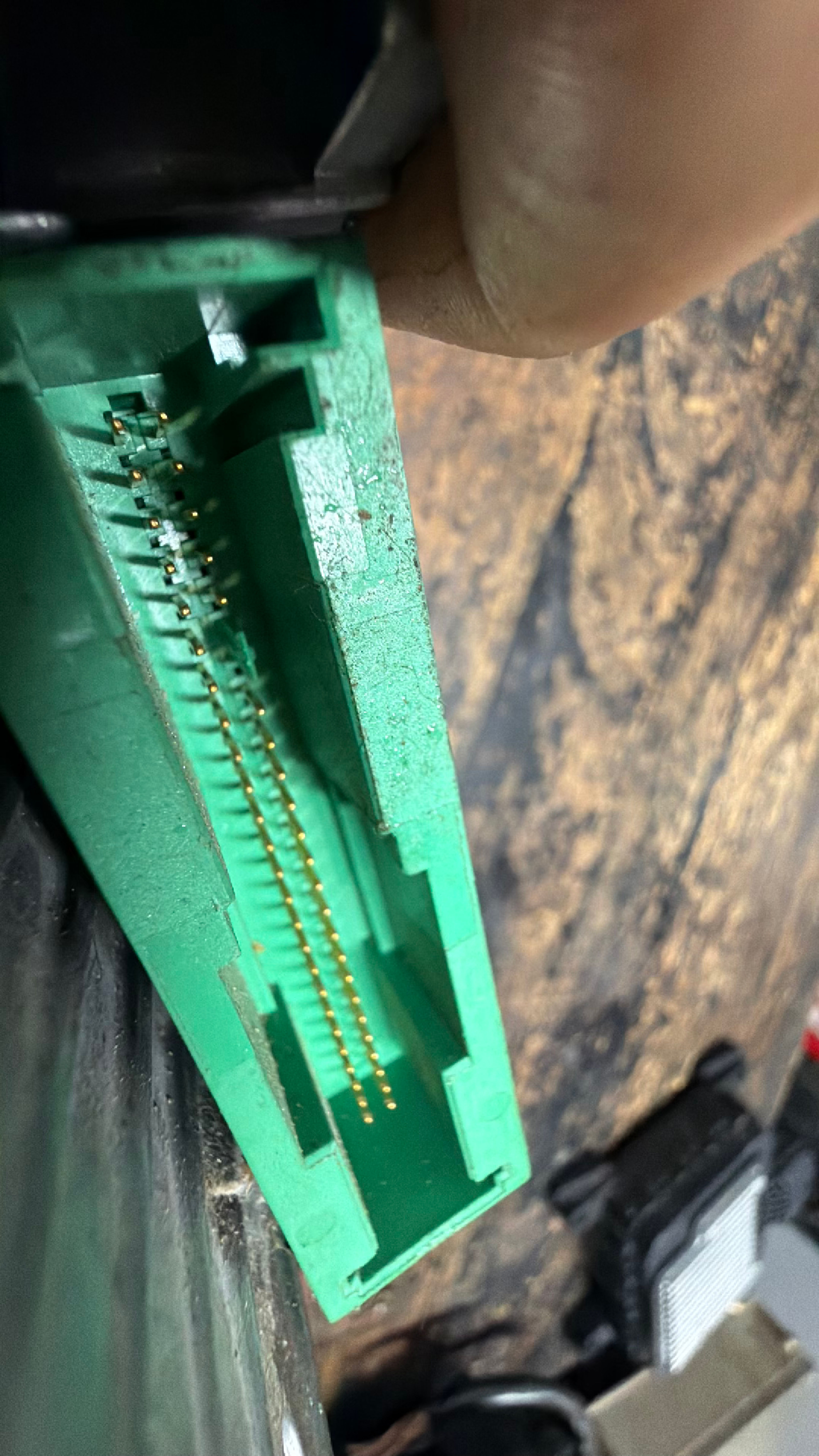 BMW Airbag Control Unit (SRS) Part 6919789 - Image 3