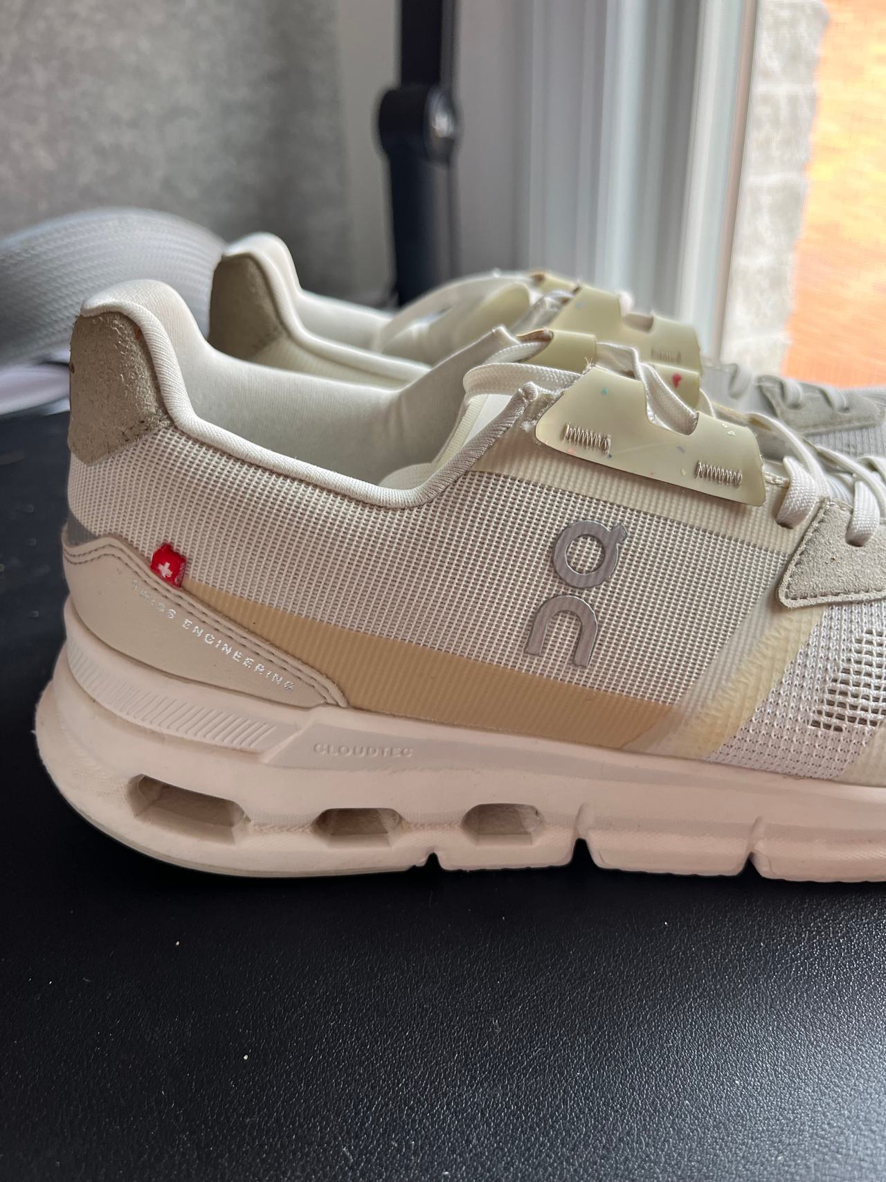 On Running Cloudrift Women's Ivory/Creme Sneakers