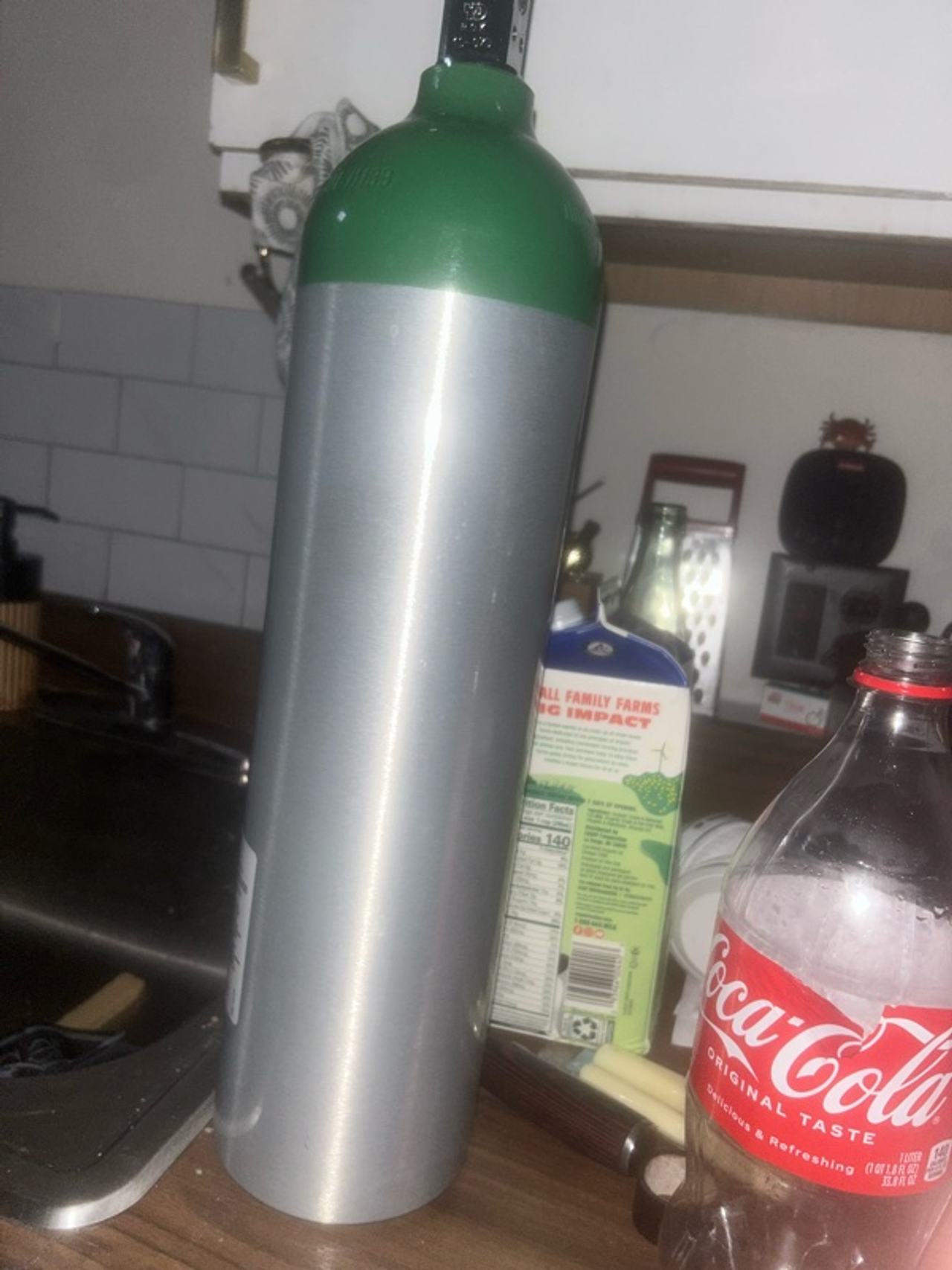 Mada Medical D-Size Aluminum Oxygen Cylinder (Empty)