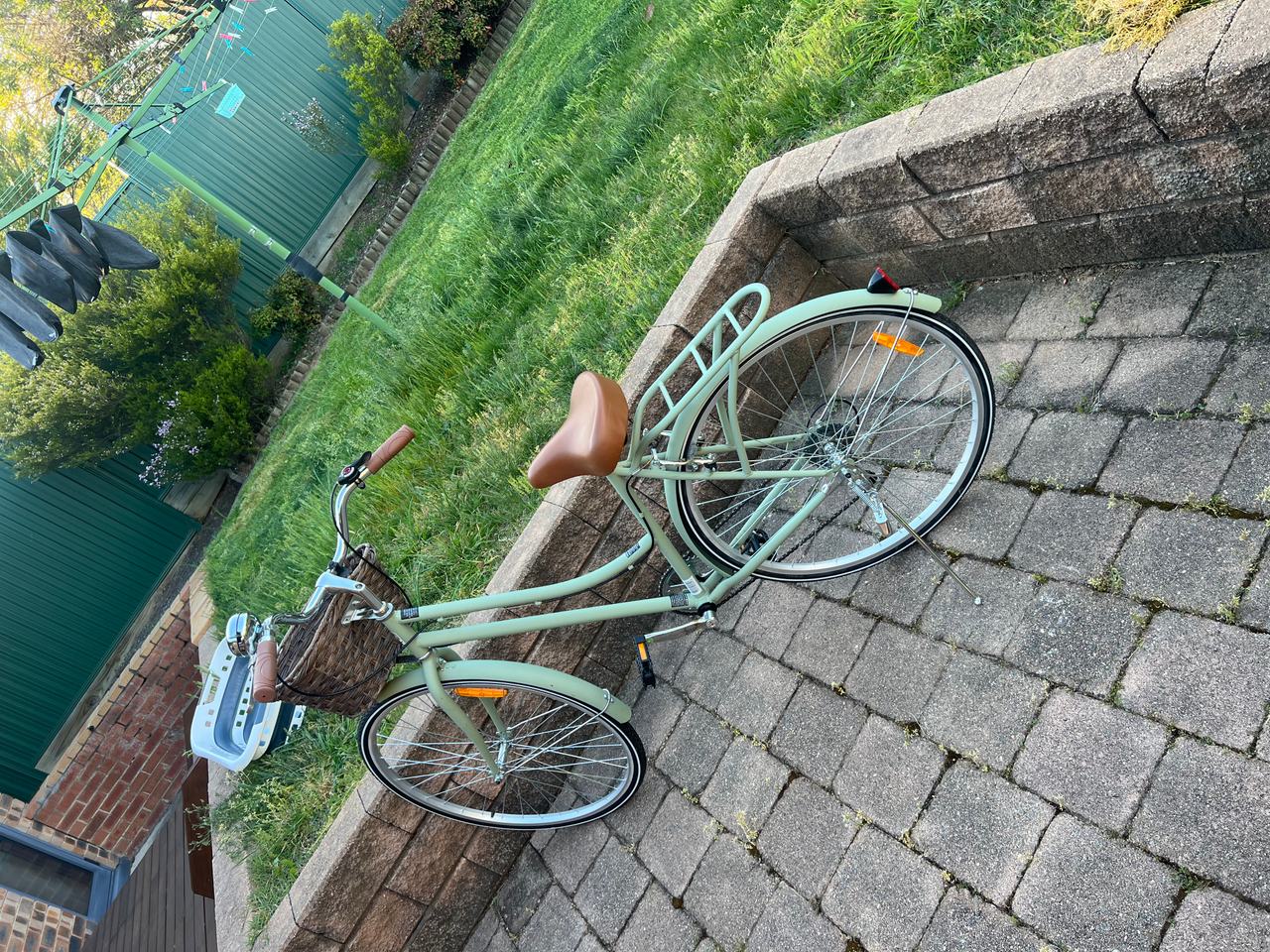 Vintage Style Ladies Bicycle