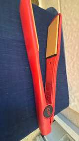 CHI Original 1" Ceramic Hair Straightening Iron - Image 2
