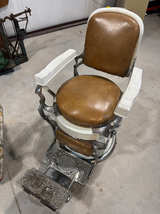Koken Antique Barber Chair - Image 1