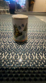 Sutherland Bone China Thimble - Image 4