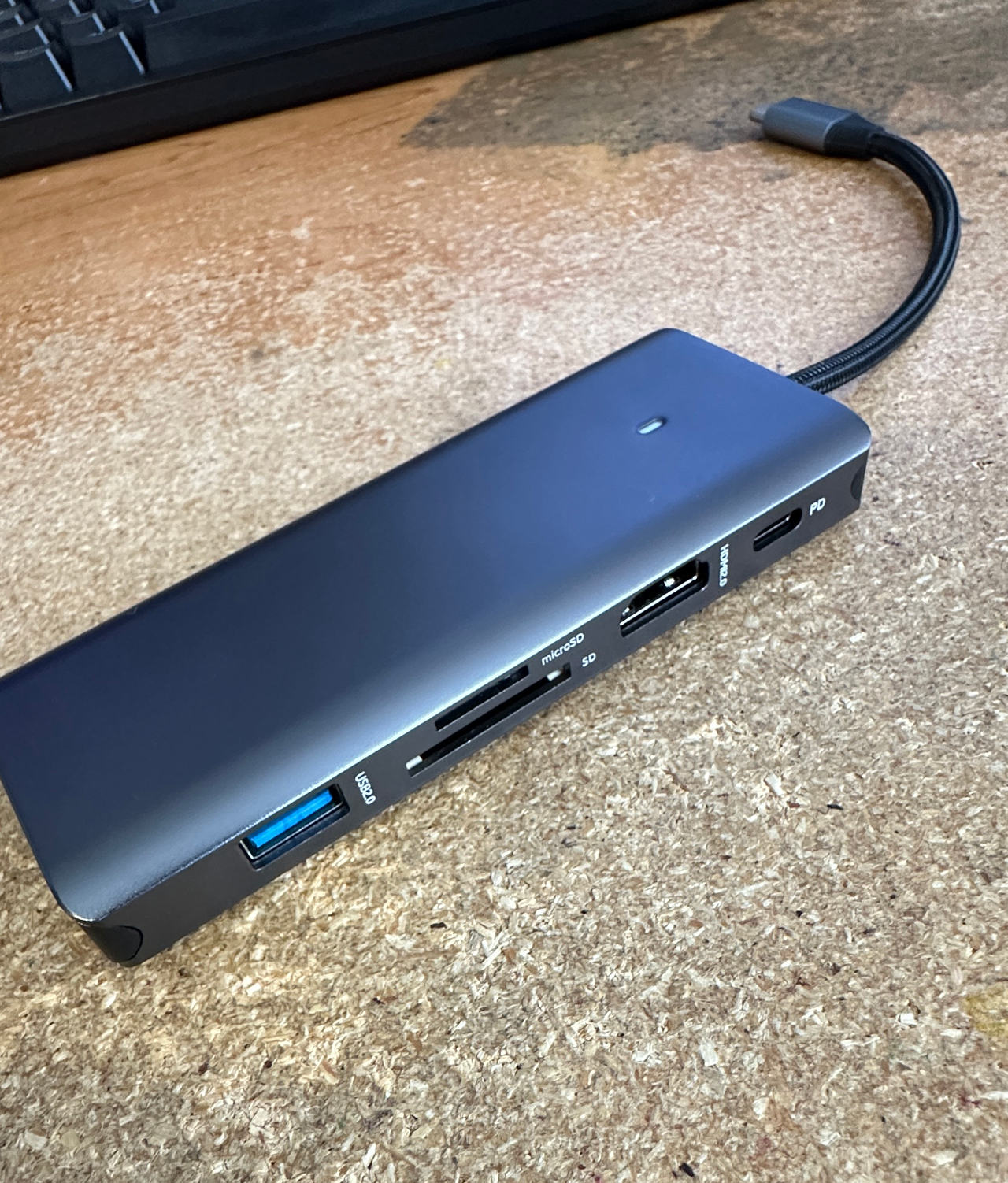 USB-C Multiport Adapter Hub with HDMI and Card Reader