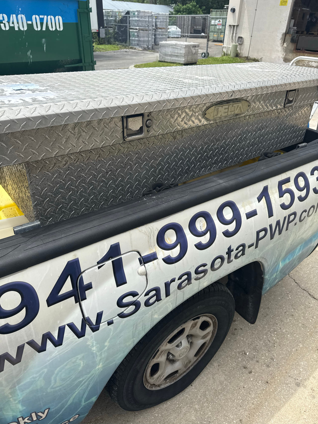 Delta Truck Tool Box