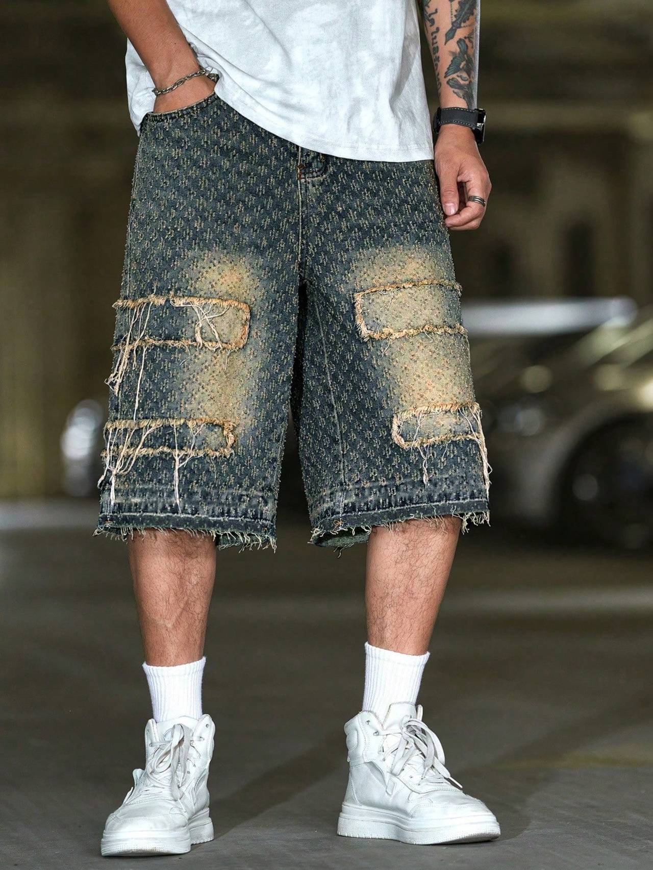 Men's Distressed Baggy Denim Shorts