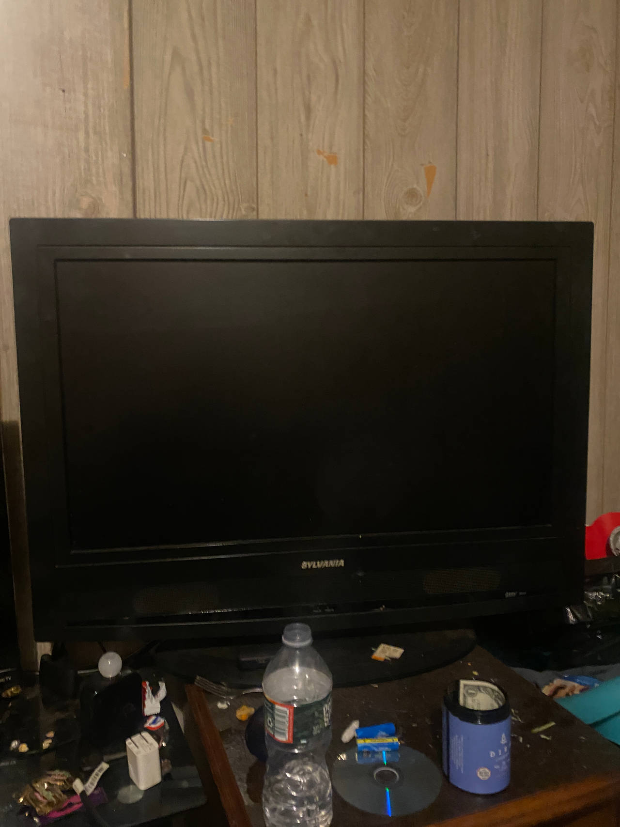 Sylvania LCD TV