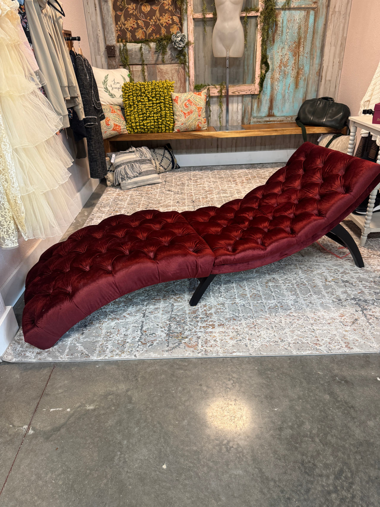 Chaise Lounge