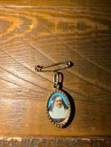 Blessed Josaphata Hordashevska Ex Indumentis Relic Medal 2001 - Image 5