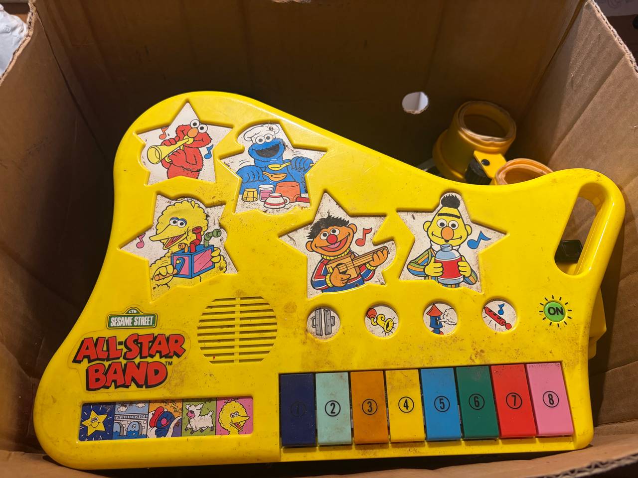 Illco Sesame Street All Star Band Toy Keyboard