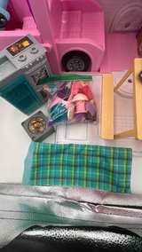 Barbie 3-in-1 DreamCamper - Image 4