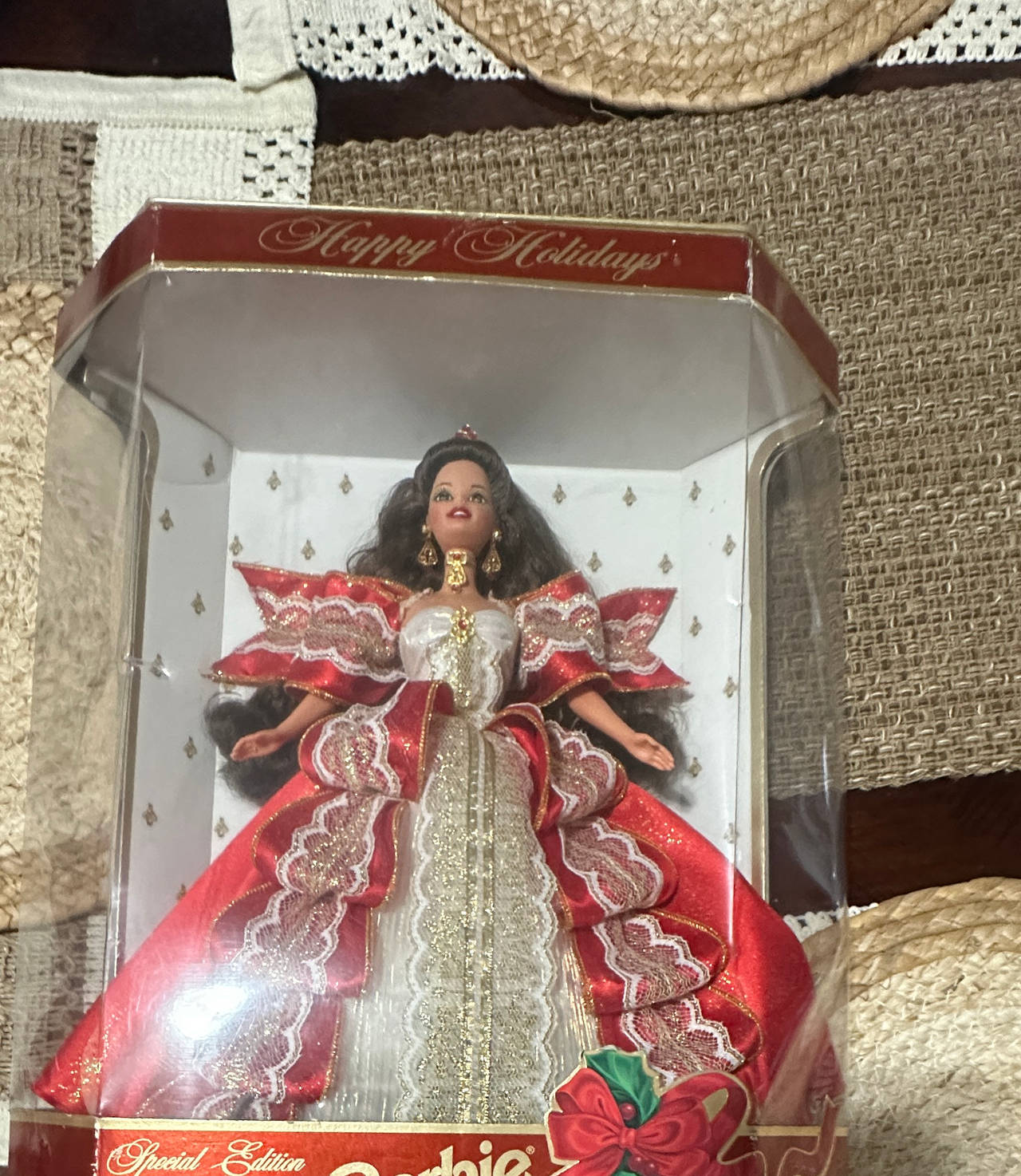 1997 Happy Holidays Barbie Doll Special Edition Brunette