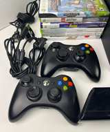 Xbox 360 S Kinect 320 GB 2 Controllers 6 Games Minecraft Lego - Image 8